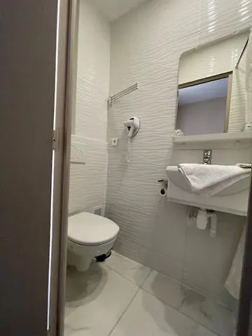 De L'aveyron Hotel